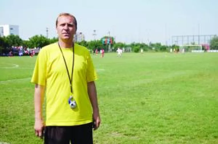 "GP" Craiova tinteste titlul national la juniori D